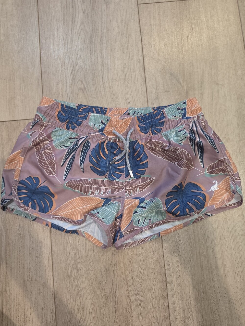 Surfcuz Women's Tropical Leaf Swim Shorts Size Small Board Shorts